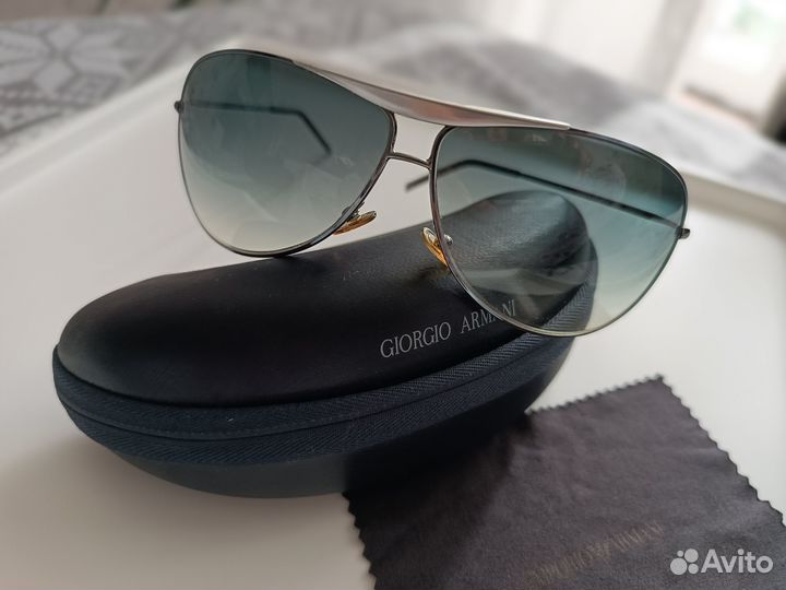 Giorgio armani Солнцезащитные очки