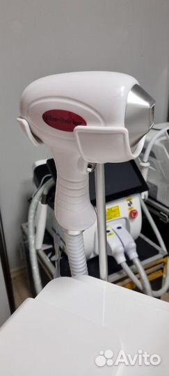 Косметологический аппарат 2В1(810нм+Pico)