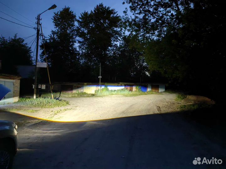 Линзованные BI-LED противотуманные фары Тойота