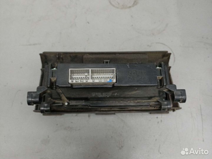 Блок климат контроля Nissan Maxima A33