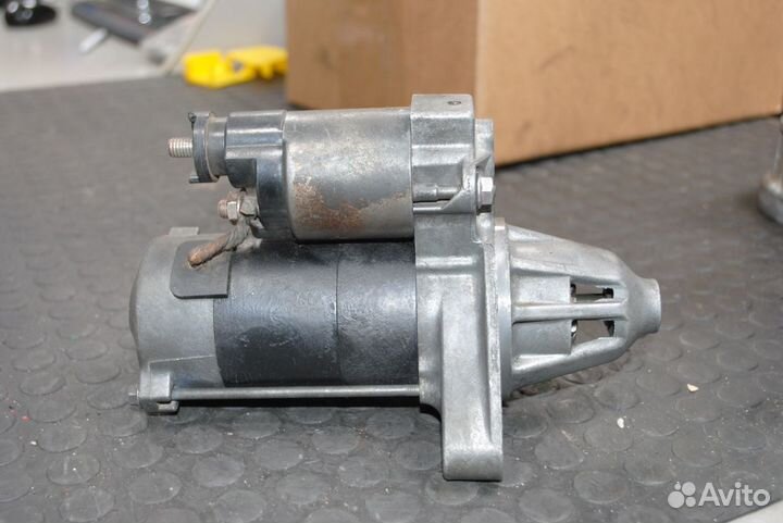 Стартер Honda CR-V 2.0 16V (автомат) б/у