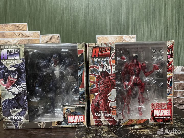 Revoltech venom и carnage