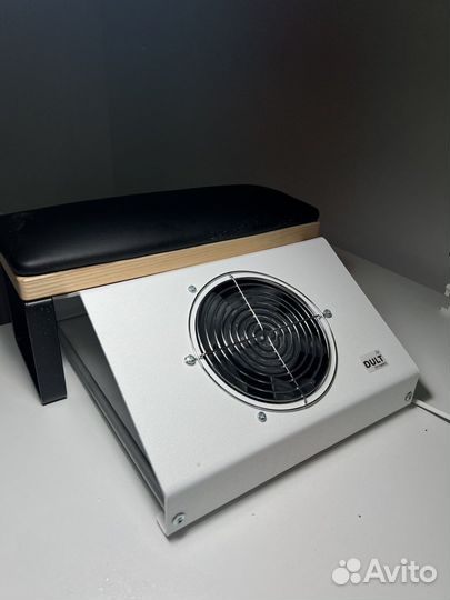 Настольный пылесос