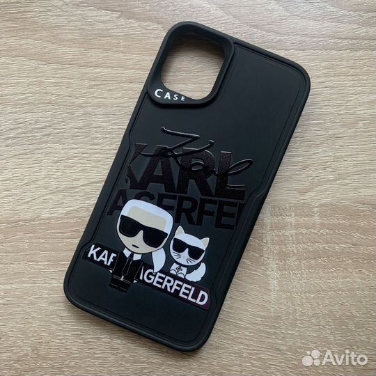 Чехол на iPhone 11 Karl Lagerfeld