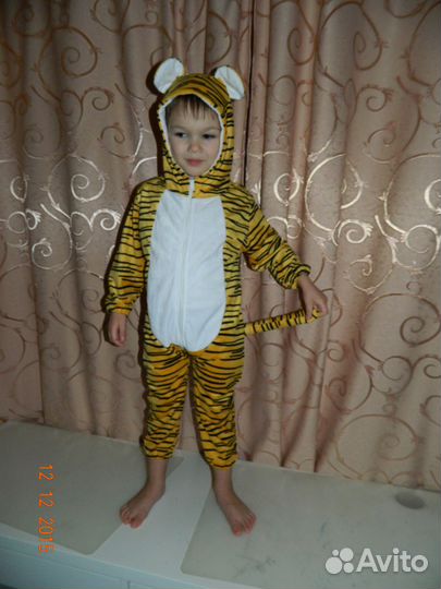 Костюмыдля праздников Слон и Тигр новые В упаковке