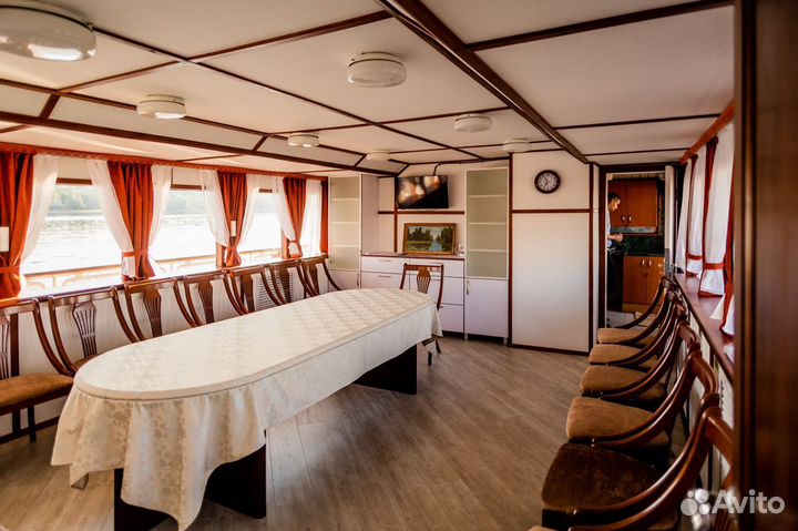 Прогулка по Онежскому озеру на теплоходе