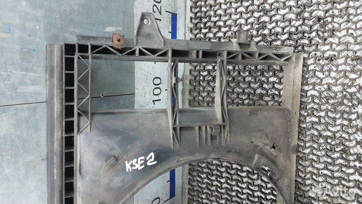 Диффузор вентилятора Citroen Jumpy 2000