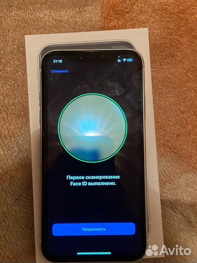 iPhone Xr, 64 ГБ