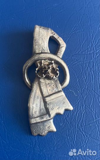 Брошь серебро