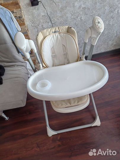 Стульчик для кормления