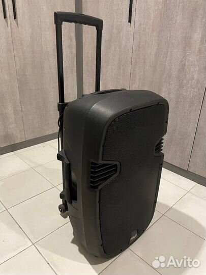 Колонка с аккумулятором Stagg RE-volt 15