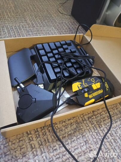 Игровая клавиатура и мышь для телефона