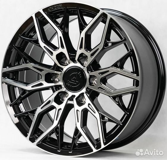 Литые диски R18 6x139.7 showy