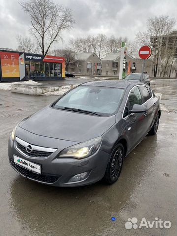 Opel Astra 1.6 AT, 2012, 245 000 км объявление продам