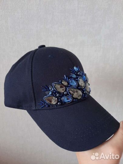Кепка со стразами