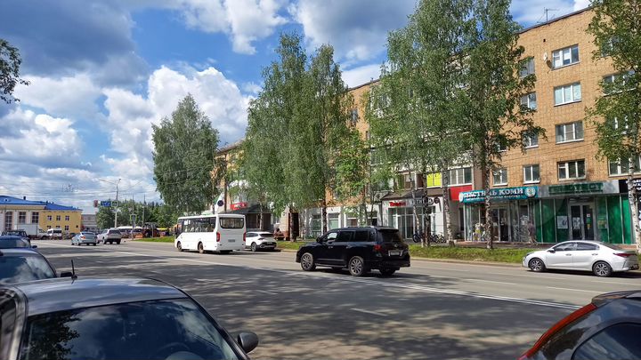 Торговая площадь 68 м², 111 м², 194 м², 83 м²