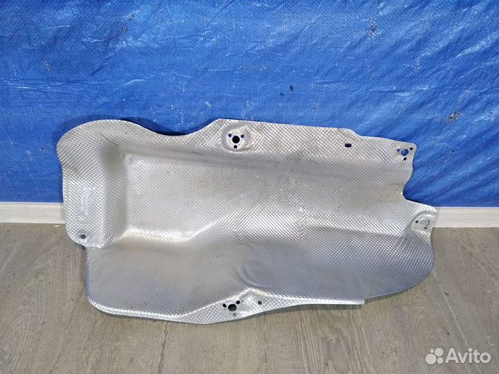 Теплоотражатель глушителя Polo sedan 5 2010