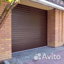 Секционные ворота гаражные автоматические