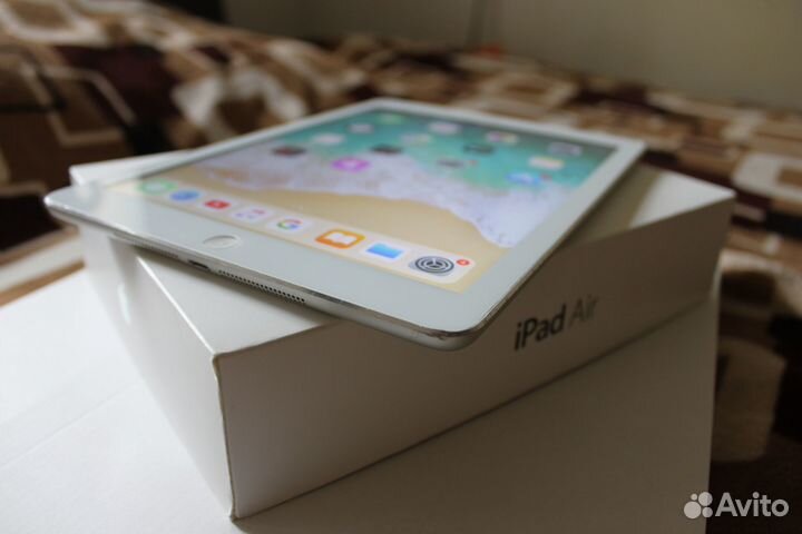 iPad air 64Gb Wi-Fi + Cellular