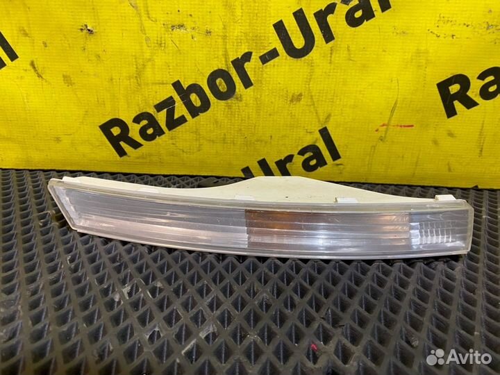 Указатель поворота правый Фольцваген Пассат Б6