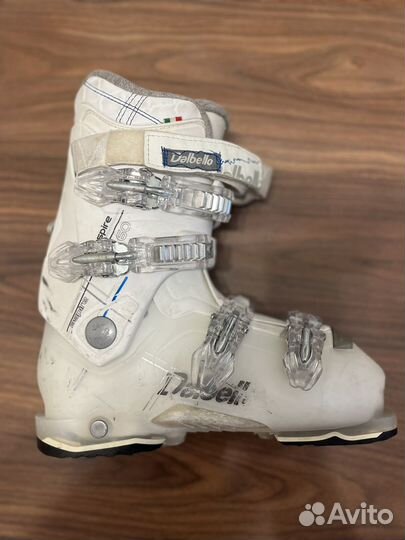 Горнолыжные ботинки женские dalbello