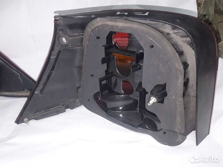 Фонари задние VW golf IV (2004)