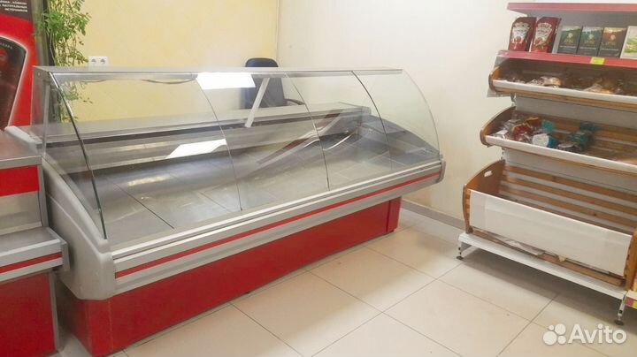 Холодильная витрина