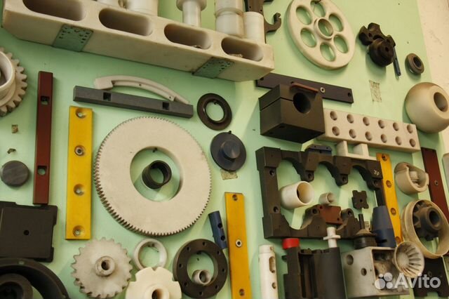 Втулки, шестеренки из капролона (полиамида-6)