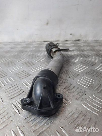 Трубка охлаждающей жидкости металлическая Renault