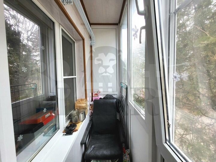 2-к. квартира, 42,7 м², 2/4 эт.