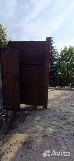 Ворота металлические распашные