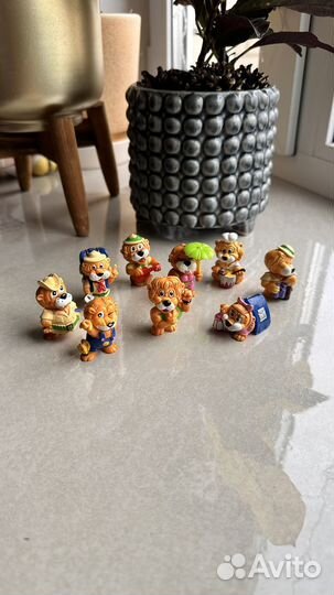 Игрушки из киндер сюрприза - Львы путешественники