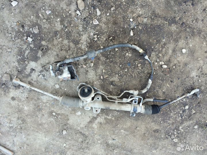 Хендай акцент, рулевая рейка с гуром в сборе, труб