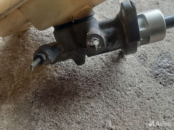 Главный тормозной цилиндр BMW E36