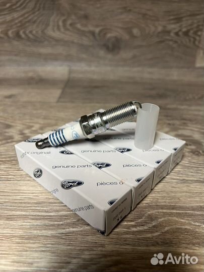 Свечи зажигания Ford, 1680032