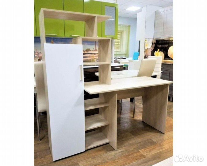 Стол компьютерный