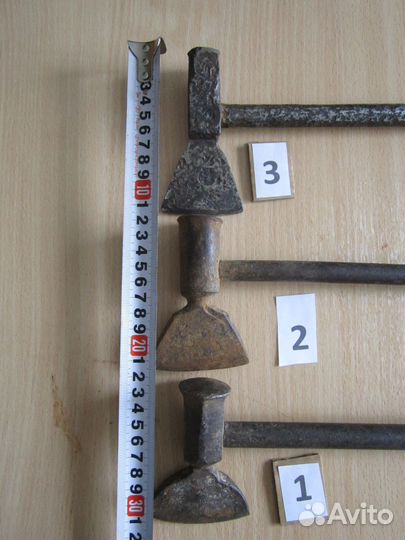 Старинные топорики разные