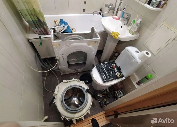 Ремонт стиральных машин Ремонт холодильников Выезд