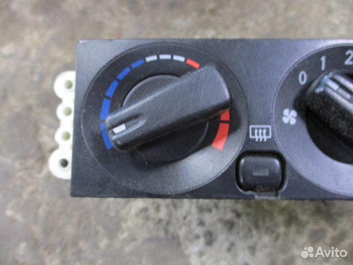 Блок печки Митсубиси Эклипс 3, Додж Стратус