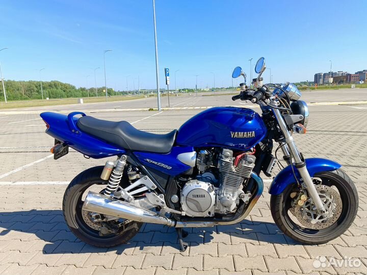 Yamaha XJR 1300