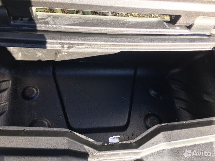 Ящик под инструмент, на L200, Toyota Hilux