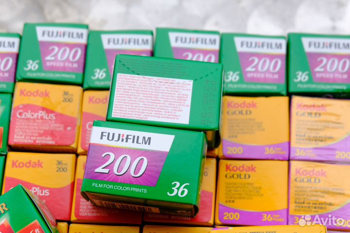 Фотоплнка Fujifilm 100, 200 Kodak color+ Gold200