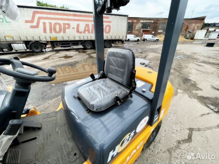 Вилочный погрузчик JAC CPCD25, 2023