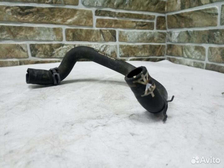 Патрубок системы охлаждения Audi Q3 8U 2.0 TDI