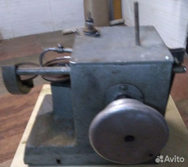 Скорняжная машина б/у