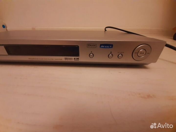 Dvd проигрыватель samsung DVD-245