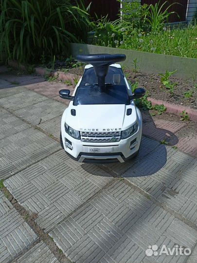 Забронирована Детская машина каталка