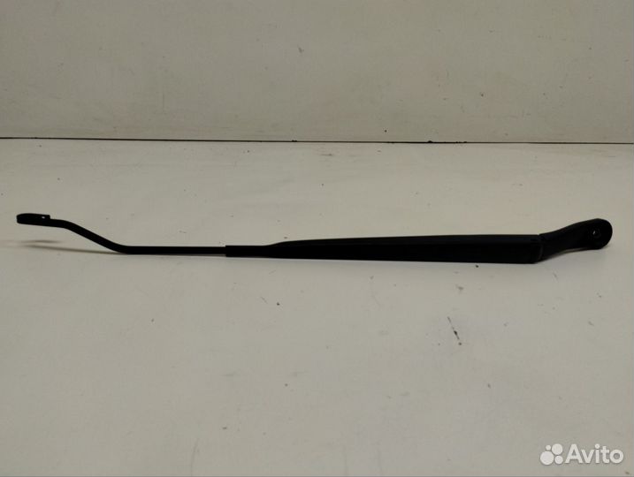 Поводок стеклоочистителя передний правый Nissan No