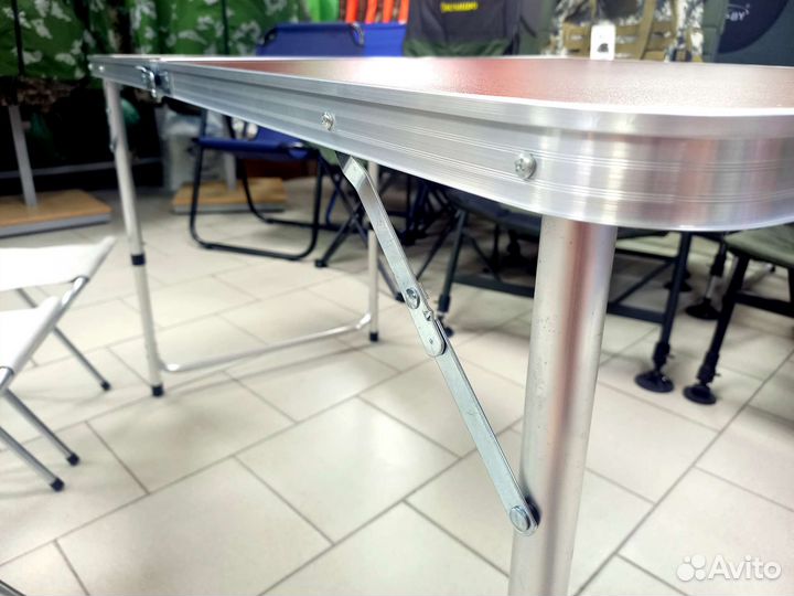 Кемпинговый стол со стульями для отдыха и рыбалки