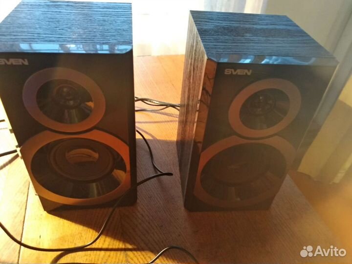 Колонки для компьютера sven SPS 619